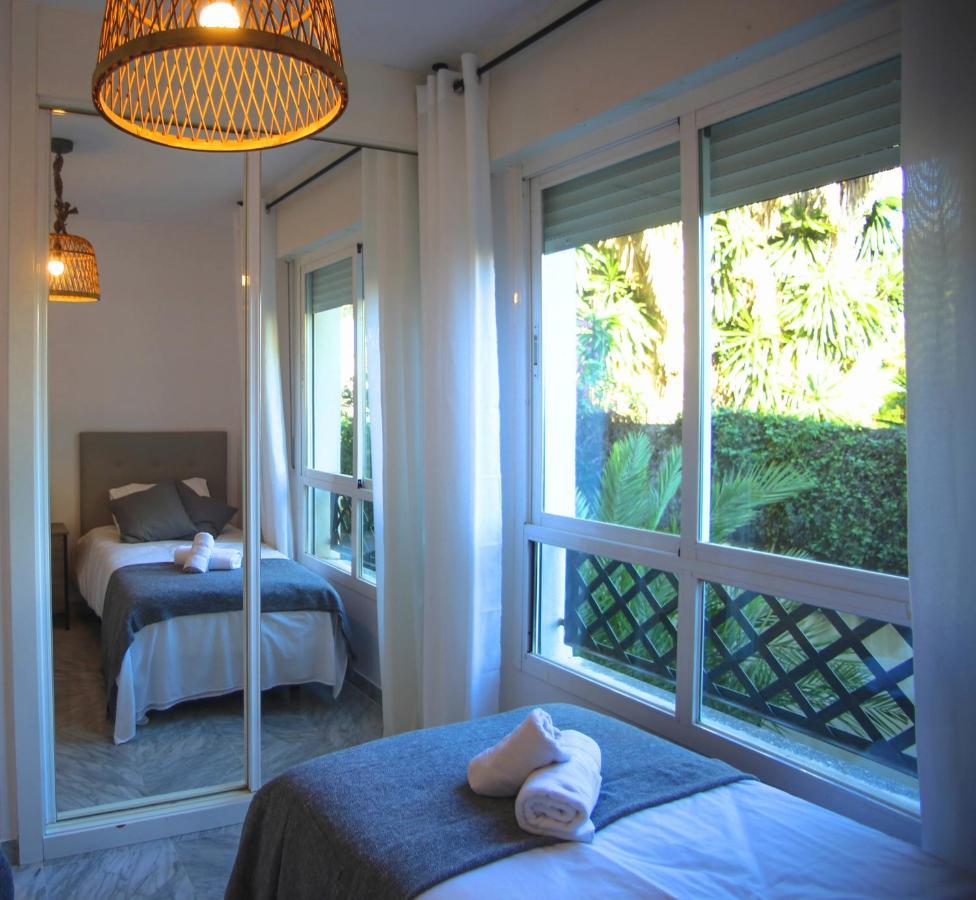 Apartament Walk To Puerto Banus, 2Br, 2Bth, Pool Marbella Zewnętrze zdjęcie