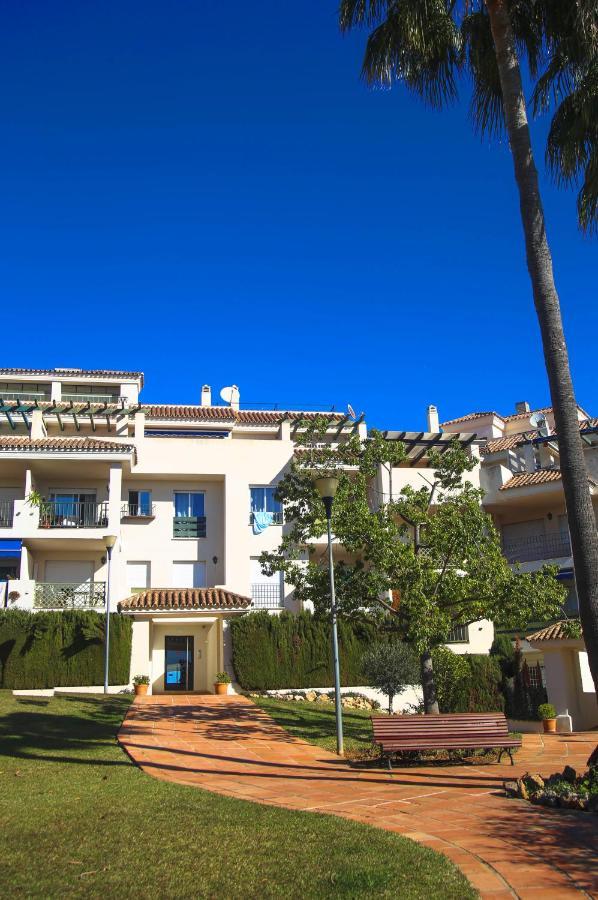 Apartament Walk To Puerto Banus, 2Br, 2Bth, Pool Marbella Zewnętrze zdjęcie